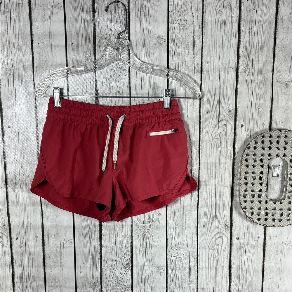 Vuori Women's Clementine 2.0 Shorts